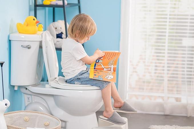 Round Toilet Seat with Slow Close Seat, Easy Clean, Plastic, White, Suitable Standard Round Toilet - ModernBath