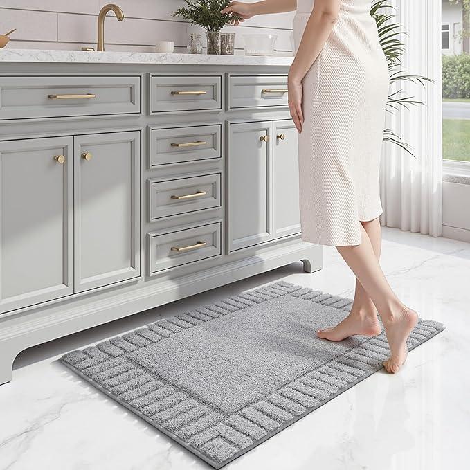 LUMI Bathroom Rugs Non Slip with Rubber Backing, Extra Soft Plush Microfiber Bath Rug Absorbent, Machine Washable Bath Mat Quick Dry for Tub, Shower, Hotel, Light Grey, 20"x32" - ModernBath