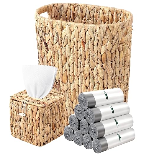 BSSN Wicker Trash Can with 150 Count 5 Gallon Trash Bag, Square Tissue Box Holder, Handwoven Waterproof Waste Basket 15L with Handles, Wicker Home Set for Bedroom, Bathroom, Kitchen (White Trash Bag)